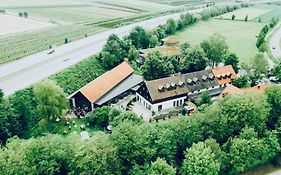 Hotel Waldvogel